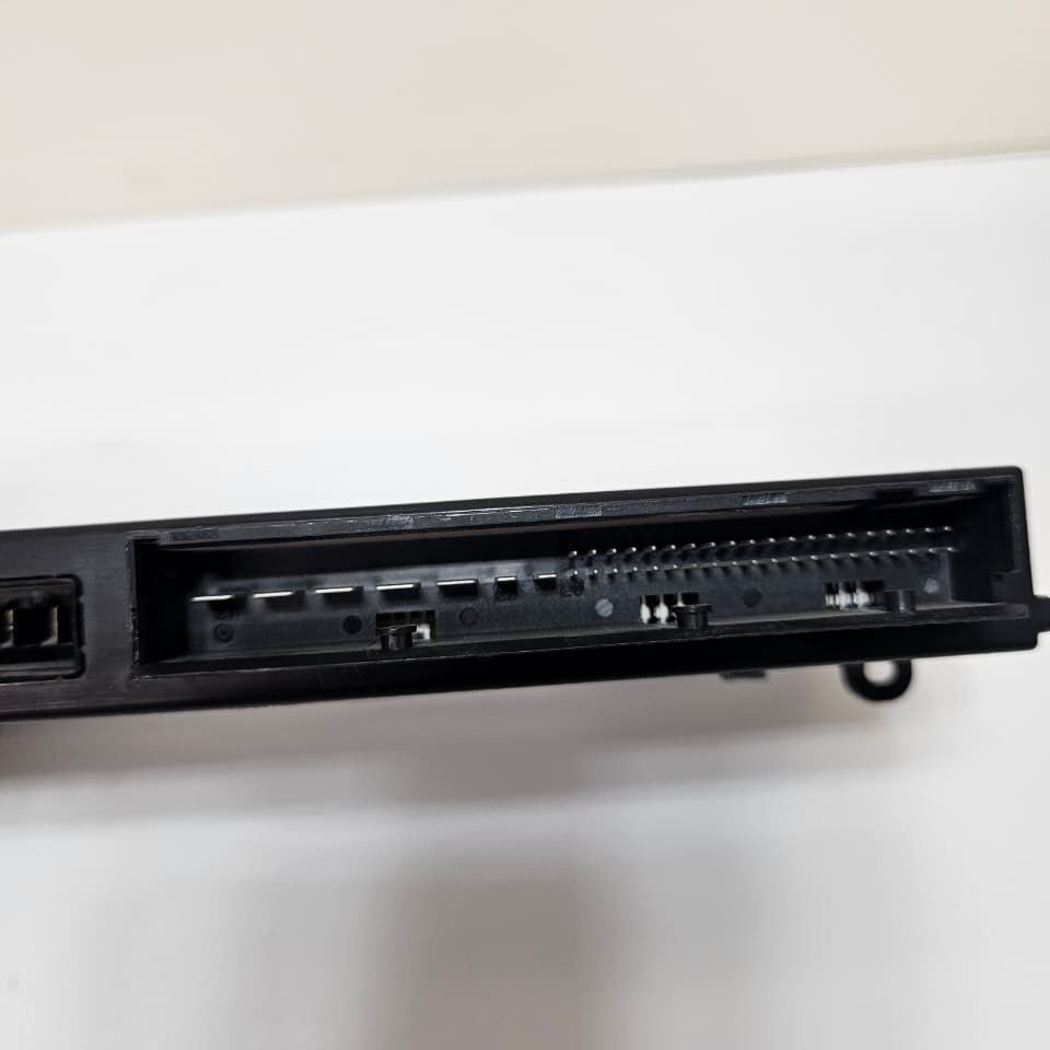 Genuine 2011-2014 BMW X3 F25  Body Control Module 9287218 OEM