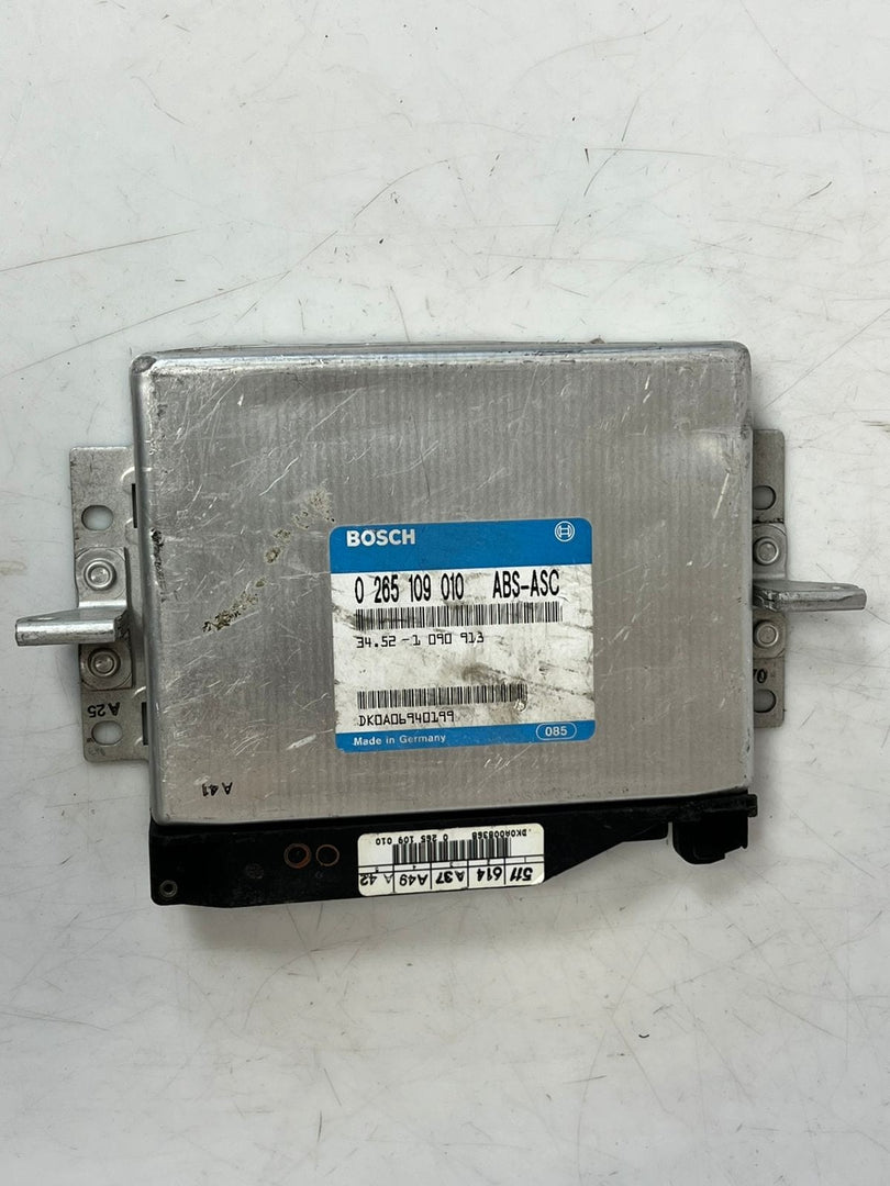 1994-1995 BMW 5 Series E34 525i 530i 540i Abs Control Module 0265109010 OEM