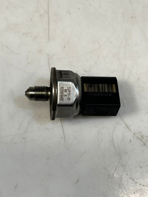 BMW 1 3 5 6 7 Series, X5, X6, Z4 Fuel Rail Pressure Sensor 7537319 OEM