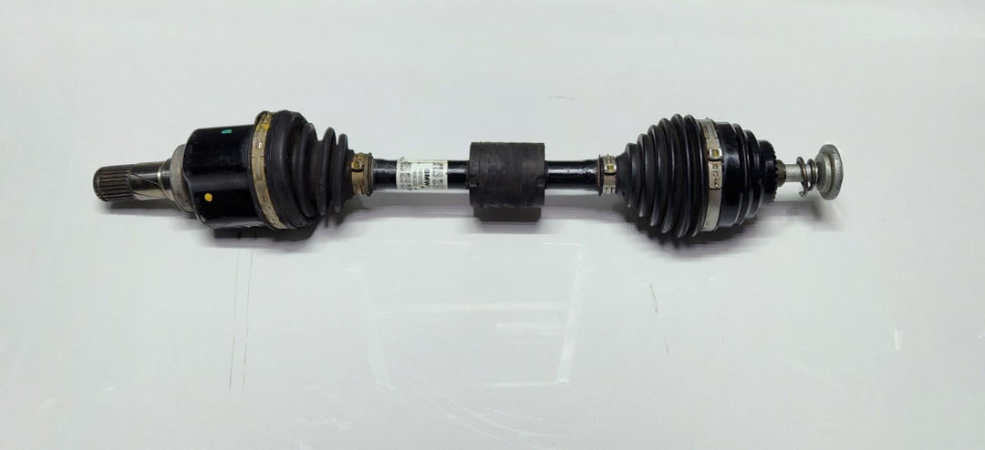 2019-2024 BMW 118i Front Drive Shaft 8681523 1 Series F40 and BMW 2 Series F44 