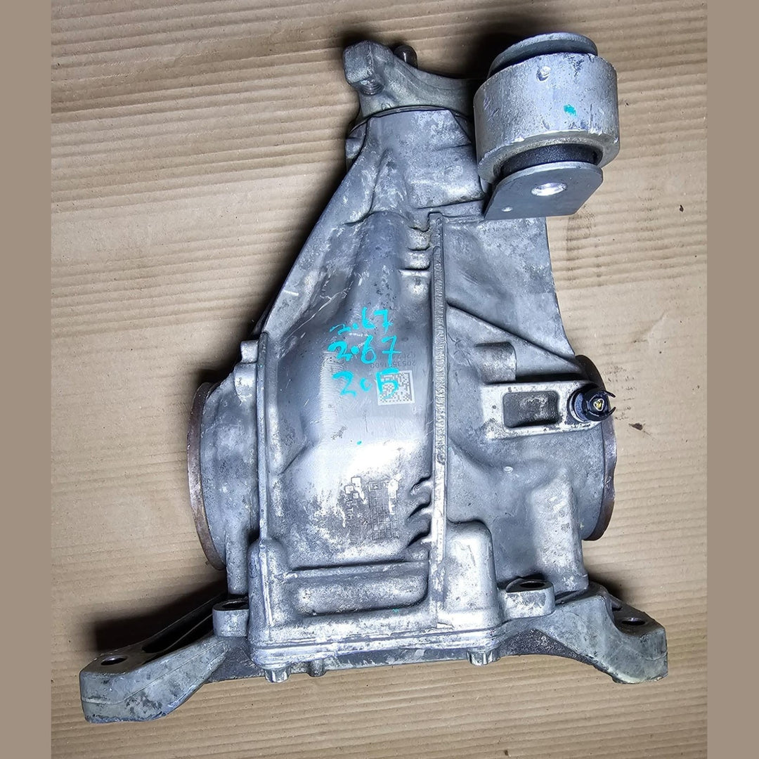 14-18 Mercedes-Benz Rear Differential Assembly A2053501600 C-Class E-Class 3.067