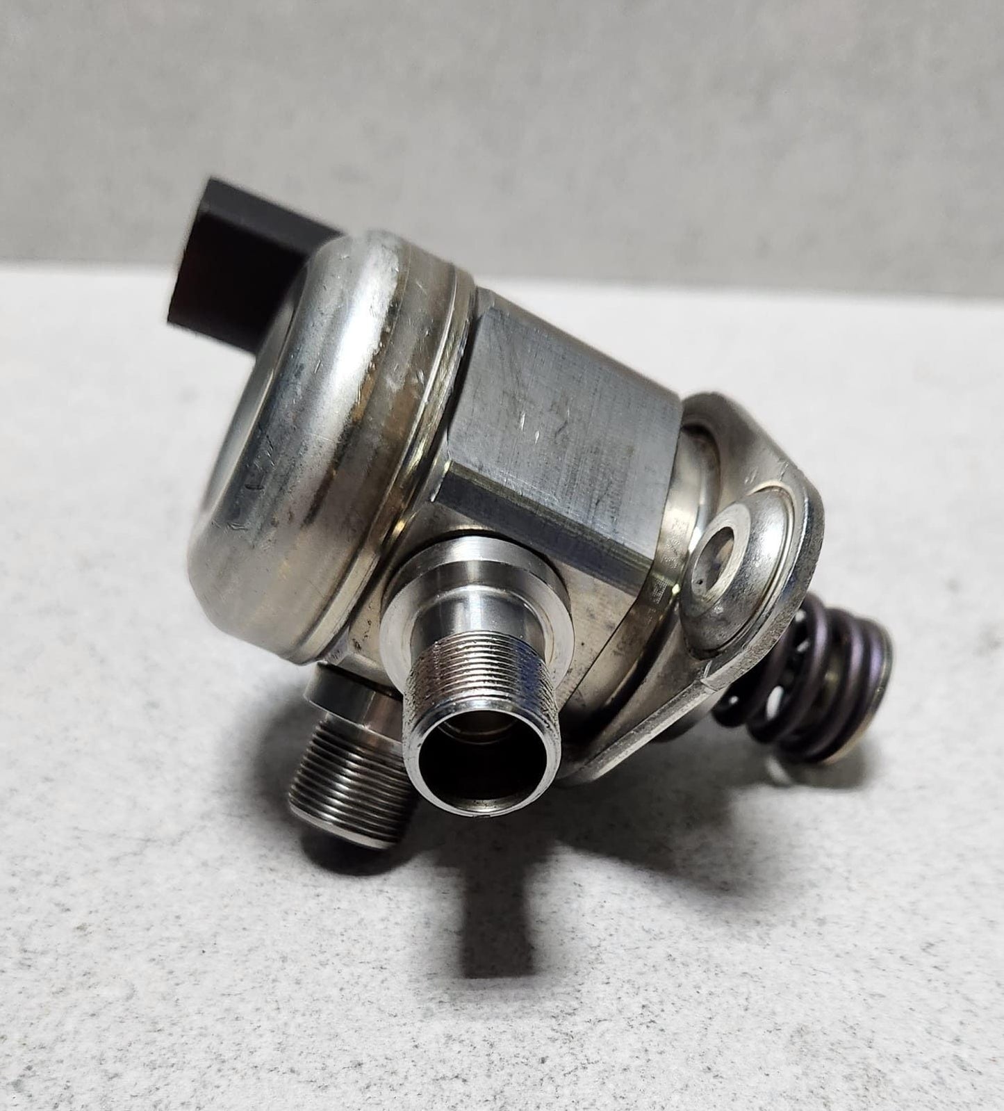 2022-2024 Mercedes-Benz SL63 AMG High Pressure Fuel Pump A1770700501  
