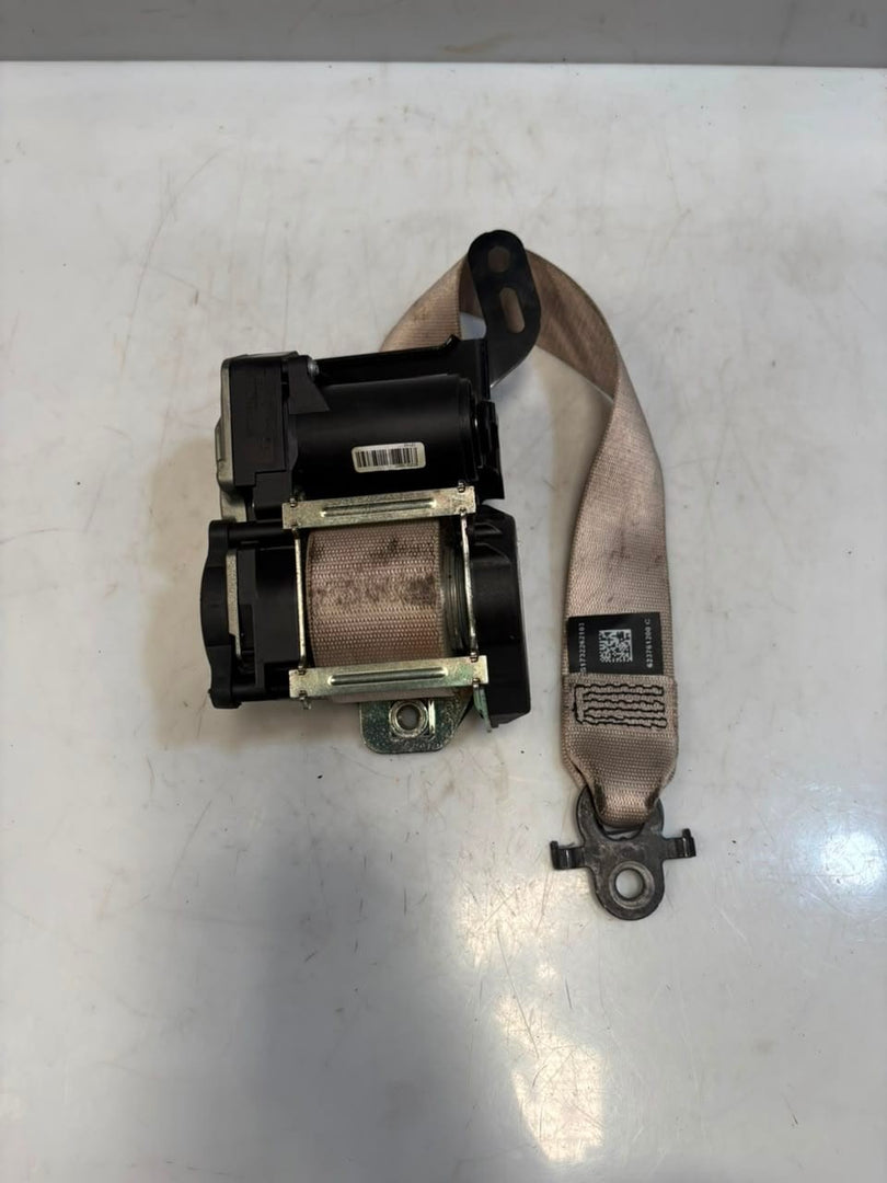 BMW 3 Gran Turismo 5' 7' F10 F11 F02 F01 Front Left Seatbelt 623742800 OEM