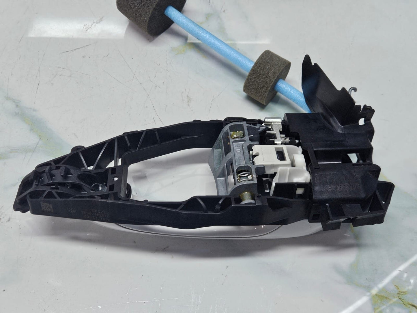 18-24 BMW G01 X3 Driver Left Front Door Latch Lock Actuator 9492091 OEM