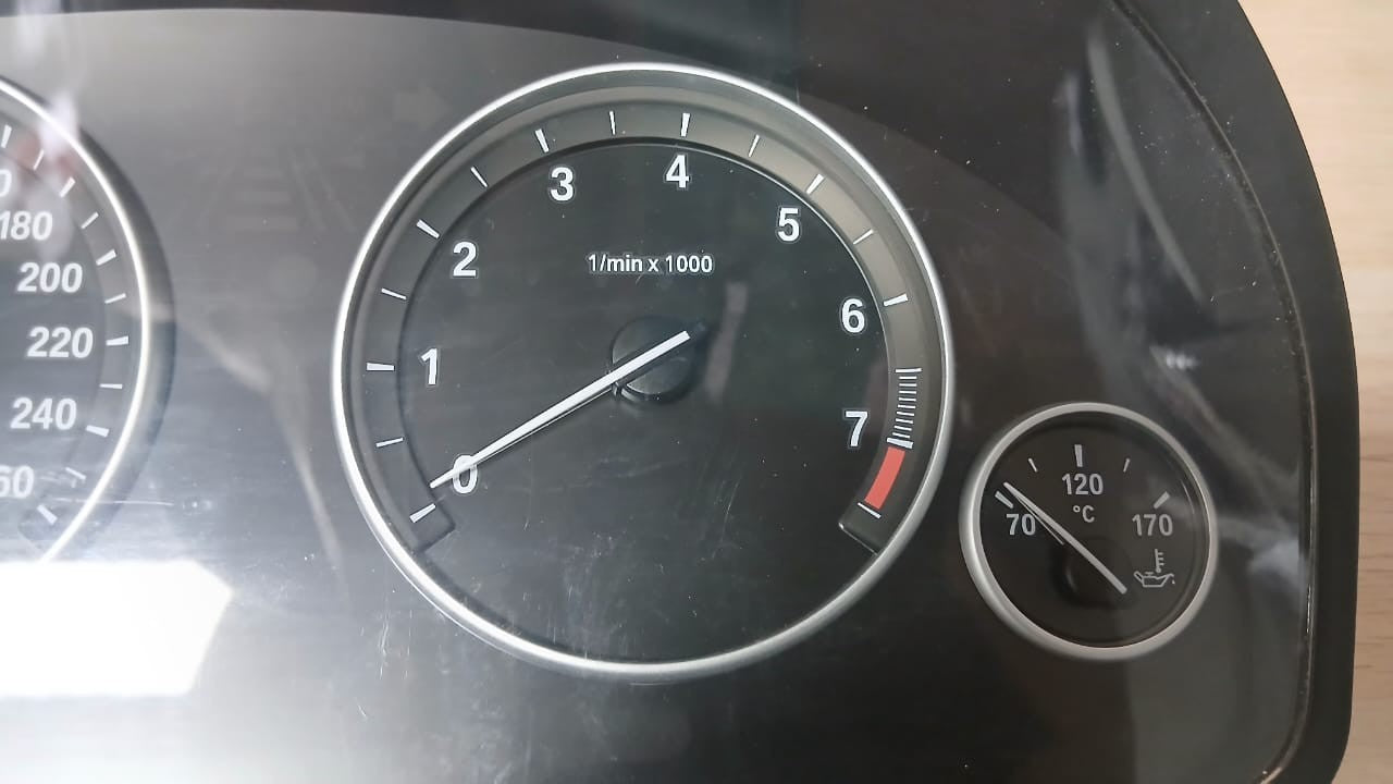 OEM BMWF10 F11 F18 F25 X3 MANUAL INSTRUMENT CLUSTER SPEEDOMETER 9249339