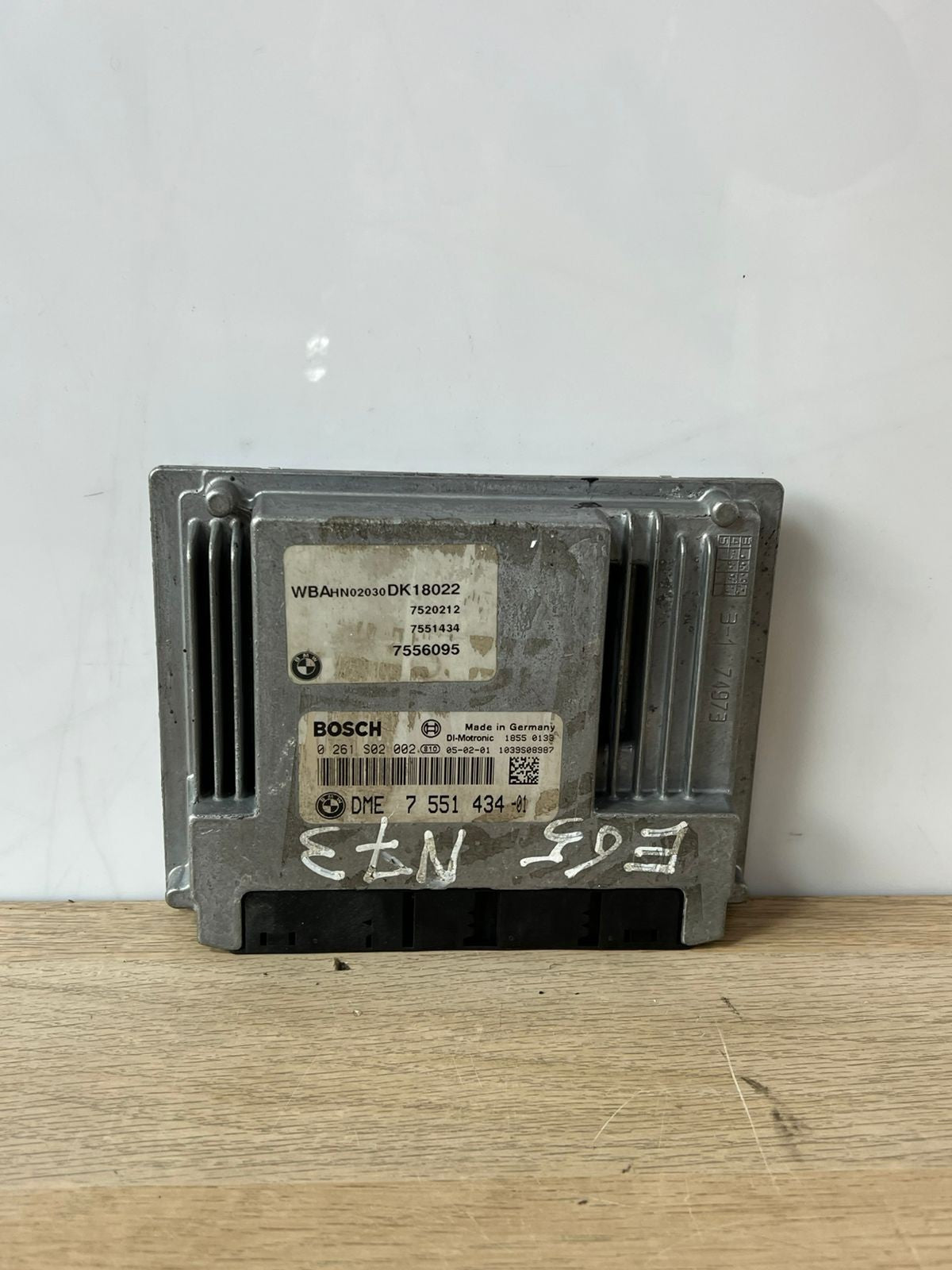 BMW E65 N73 ECU Engine Control Unit DME BOSCH 0261S02002