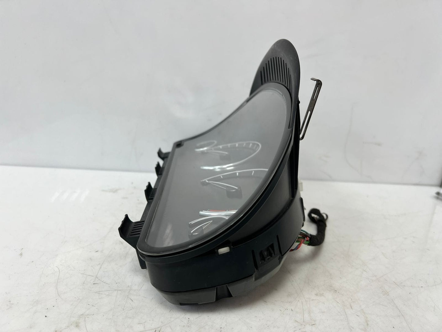 BMW 7 Series F01 F02 F03 Speedometer Instrument Cluster Right-Hand Drive 9249578
