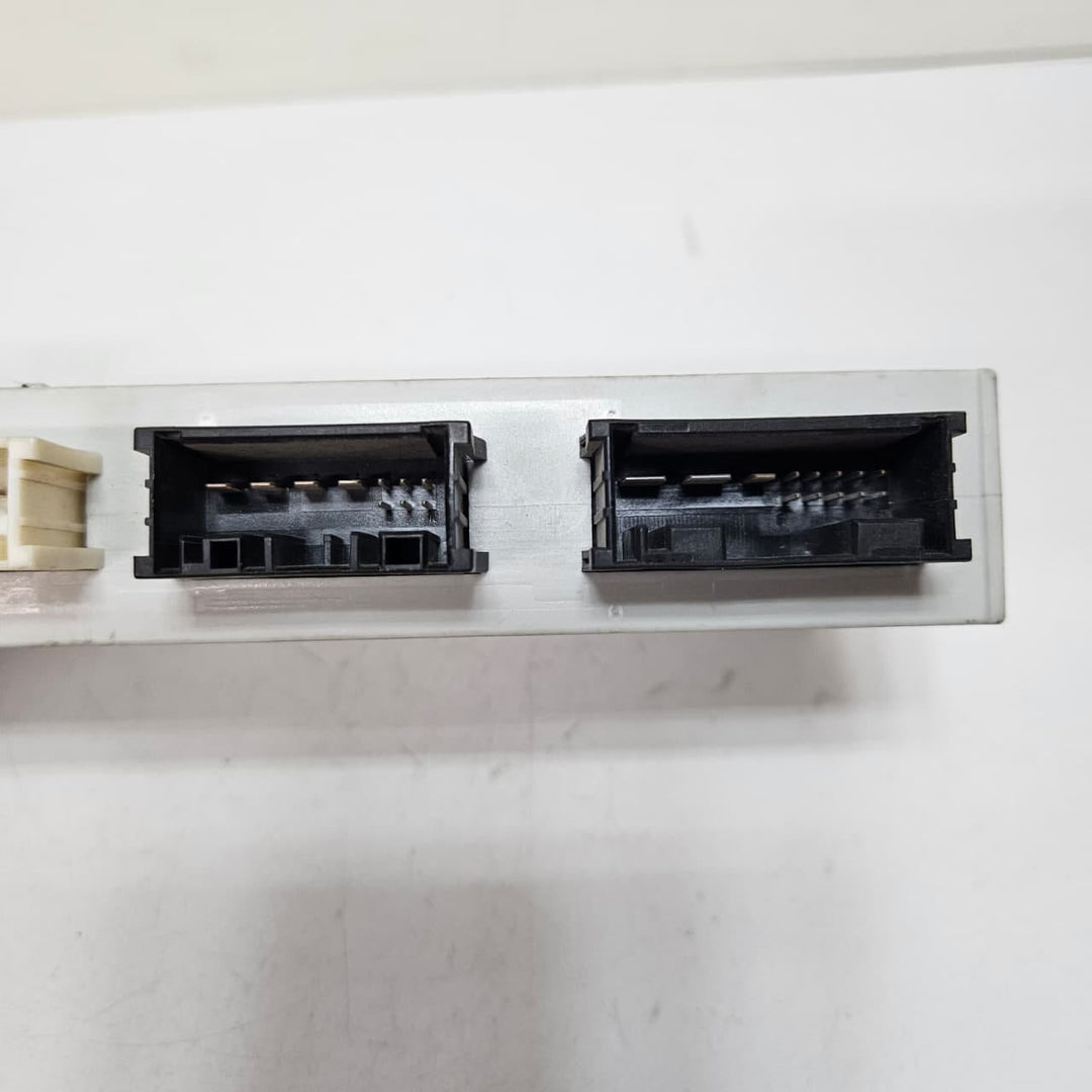 OEM BMW 5 Series F10 F11 Tailgate Control Module 7365898