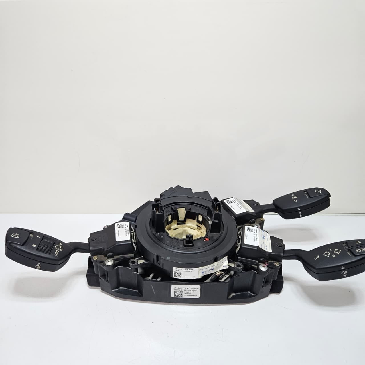 OEM BMW 5 6 Series E60 E61 E63 E64 Steering Column Switch Unit 9112032