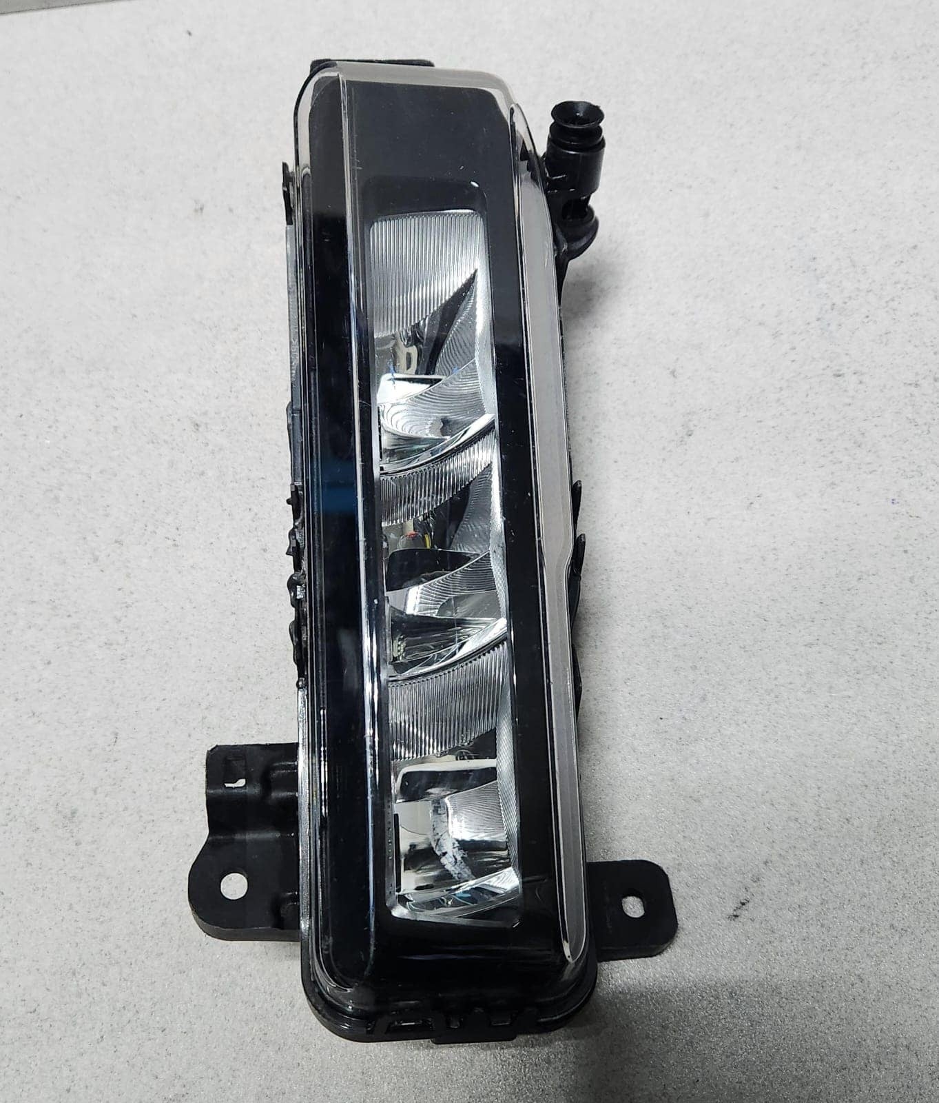 2015-2022 BMW X1 Front Right Fog Light 8089526 X3 X4 OEM