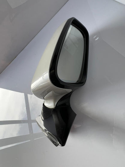 2011 BMW 750i 5 Series F10 F11 and 6 Series F06 LEFT SIDE Door Mirror A046412 