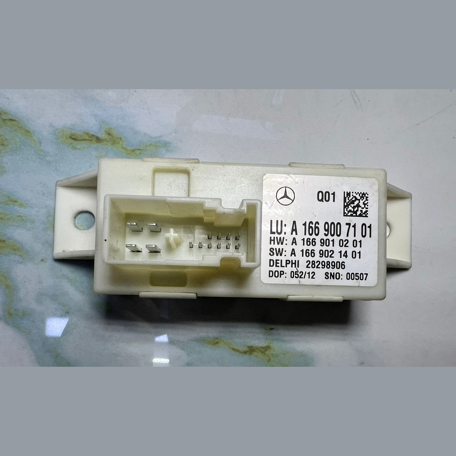 Mercedes Headlight Control Module A1669007101 W204 C-Class