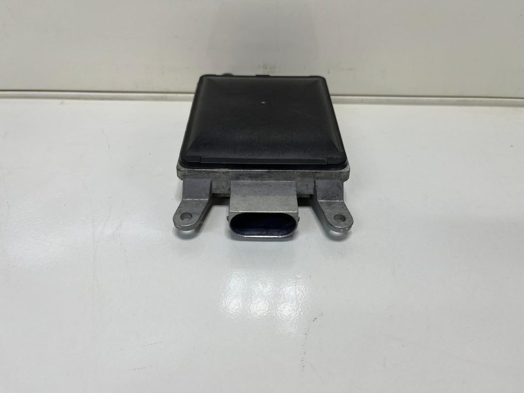 2012-2018 BMW 640i Blind Spot Control Unit 6862476