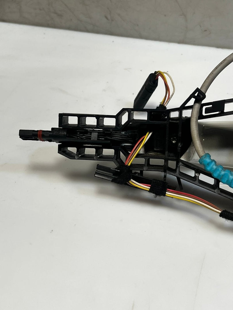BMW 1 3 5 Series E60 E61 F20 F30 Door Lock Actuator Front Right 7229462 OEM