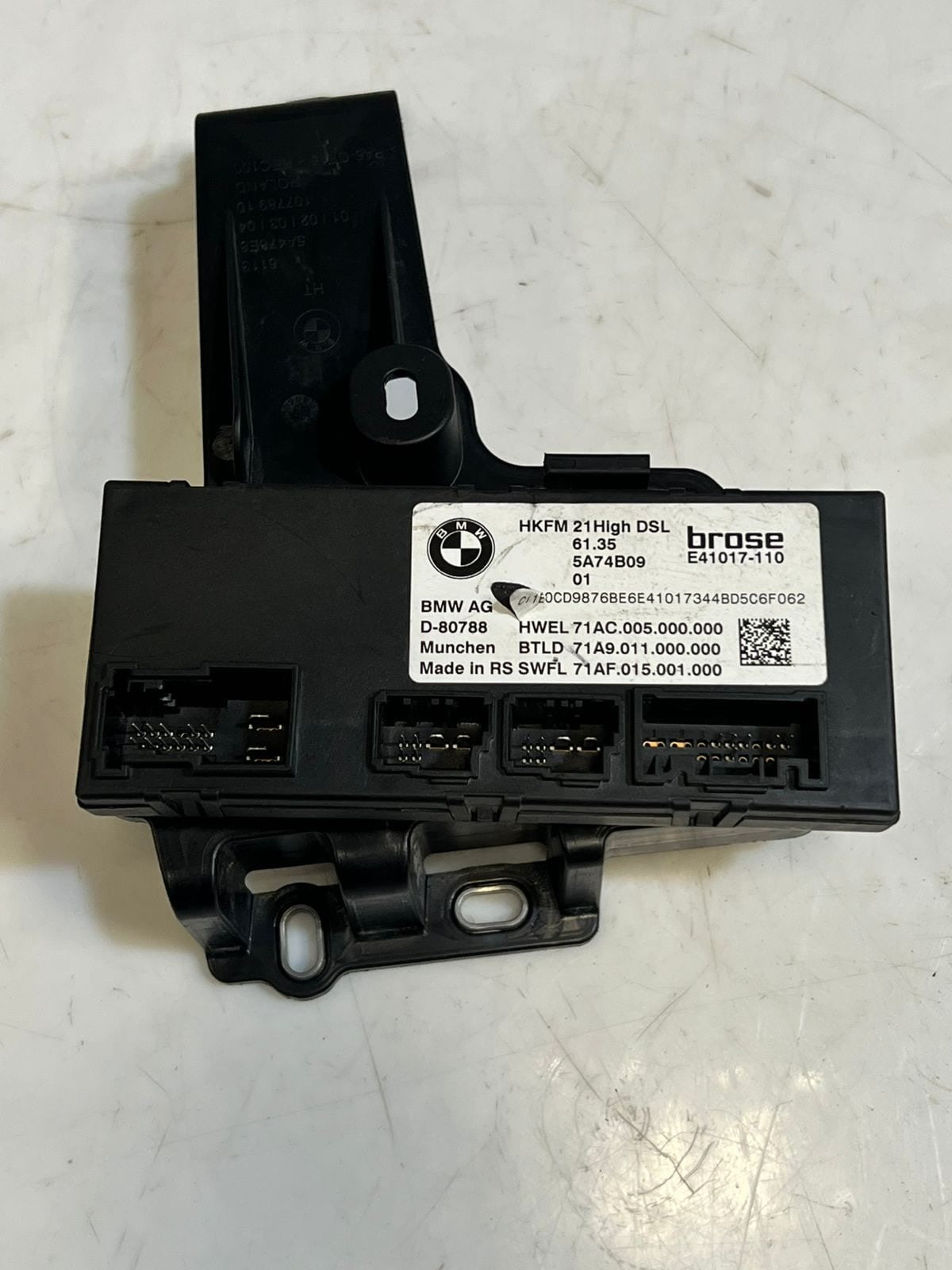 2023 BMW iX 120 Tailgate Control Unit 5A74B09 OEM