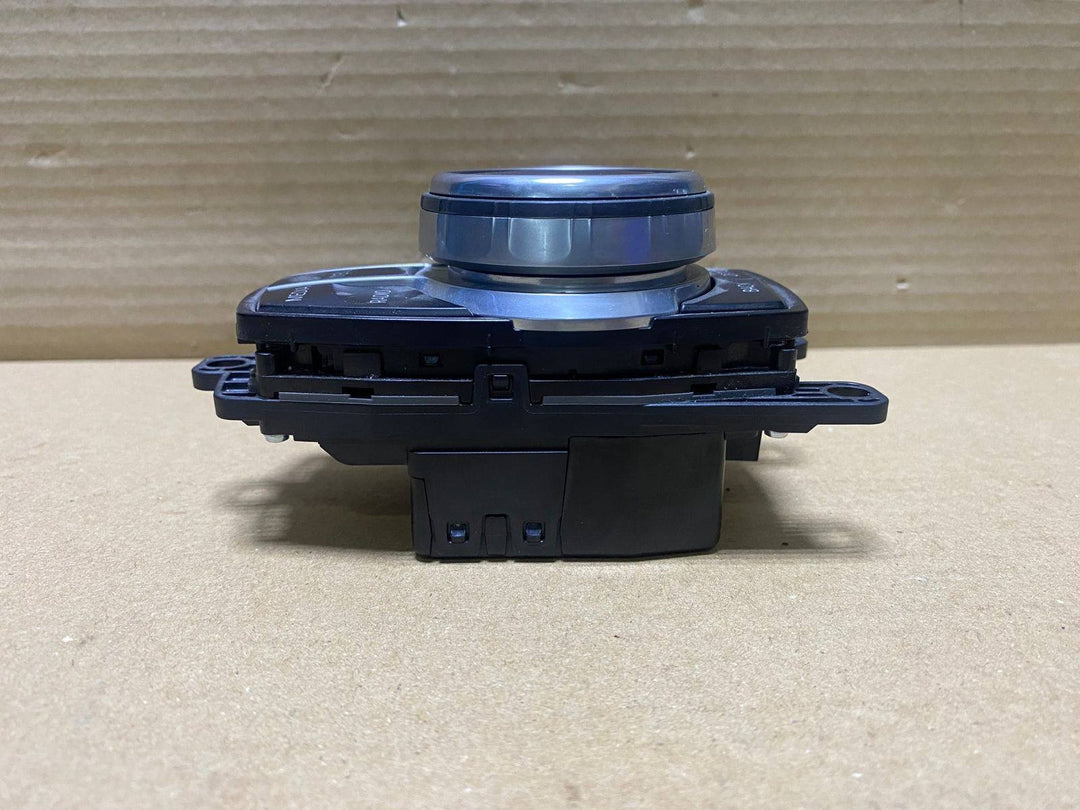 2015-2019 BMW X1 Touch Control Switch 6829089 X1 X2 F48 F49 F39 F45 F46