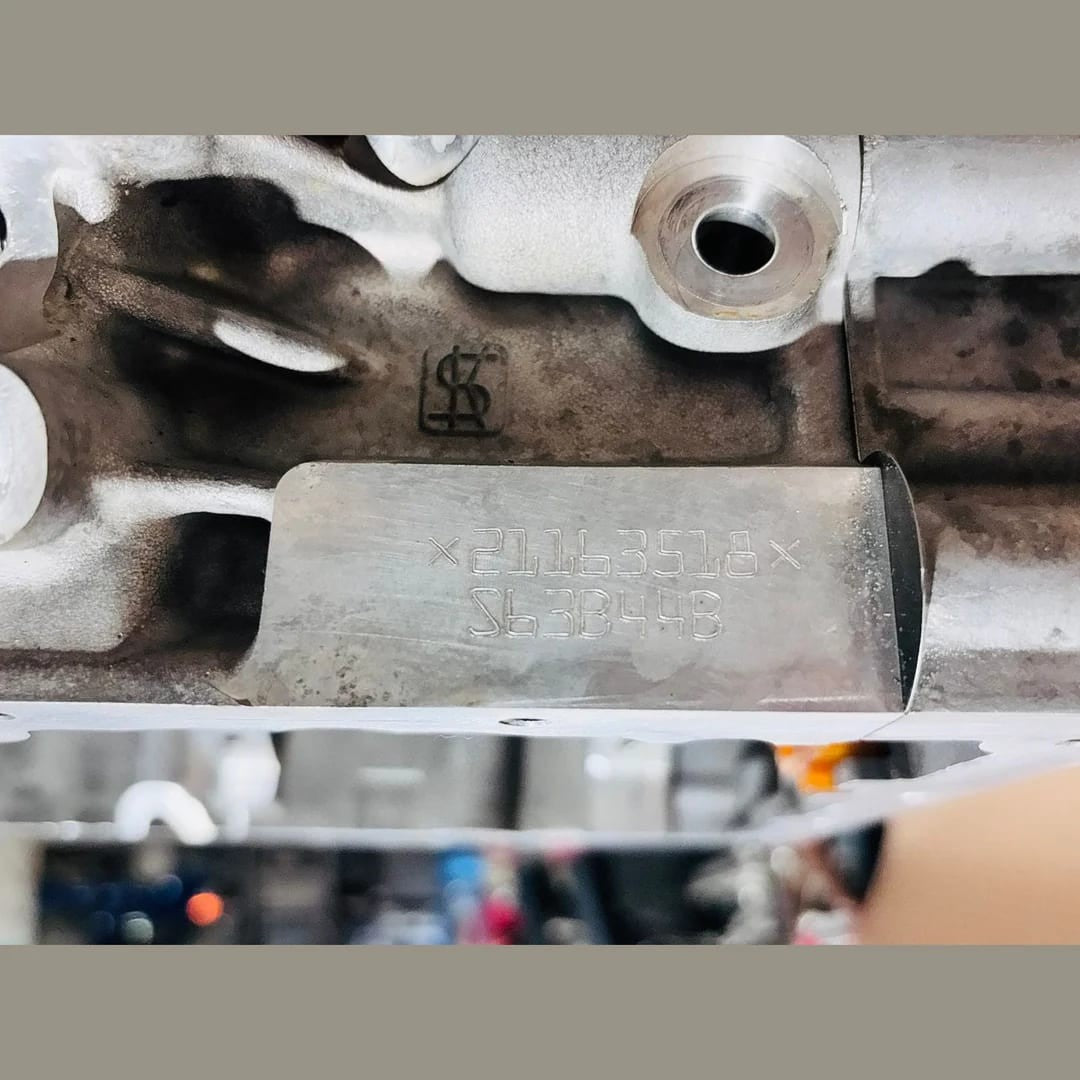 2017-2020 BMW M5 F90 4.4 V8 Engine Block ONLY 8093296 S63B44B 21163518