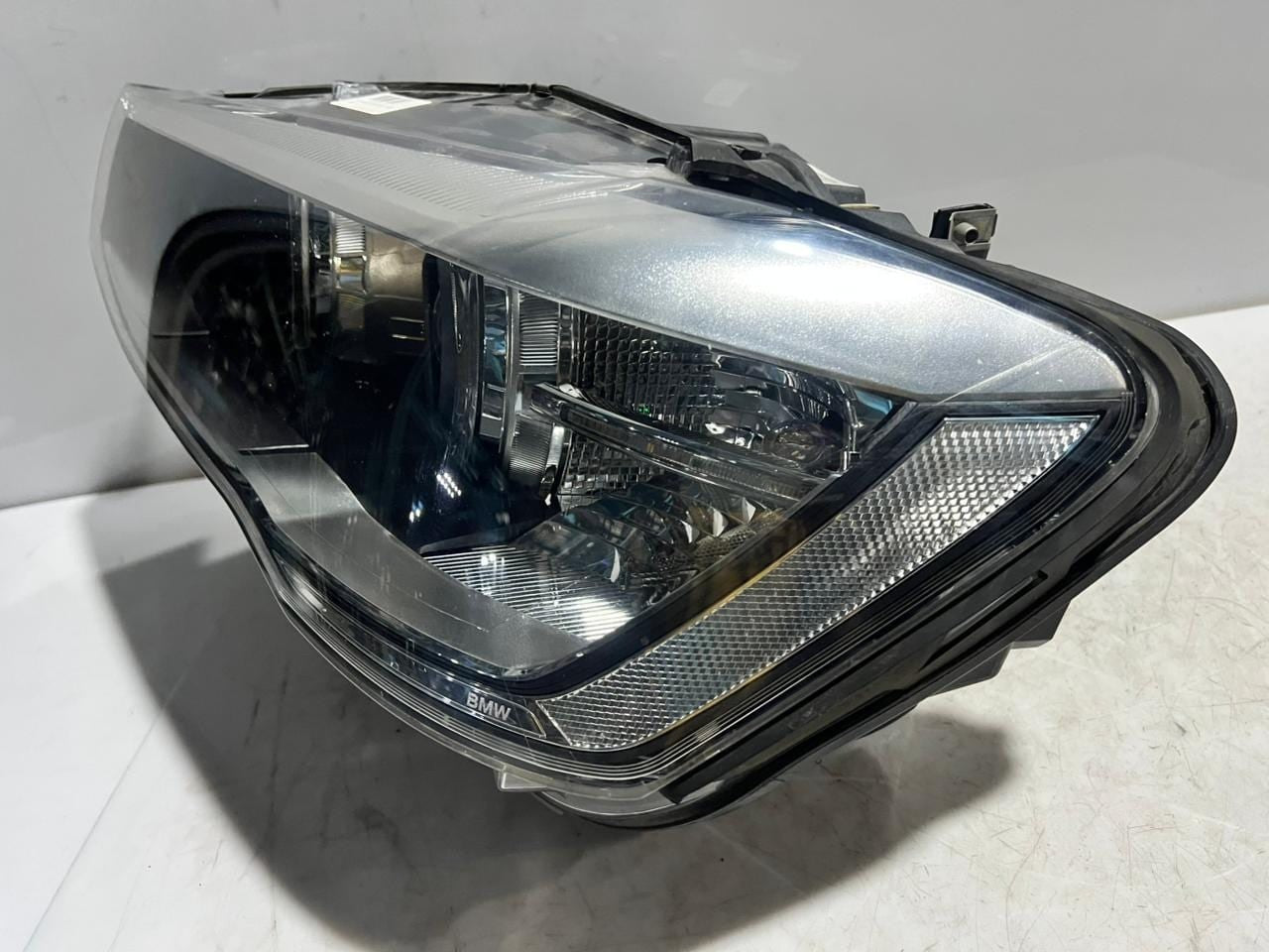 2014-2017 BMW X3 F25 and X4 F26 Xenon LEFT SIDE Headlight Assembly 7400019 OEM