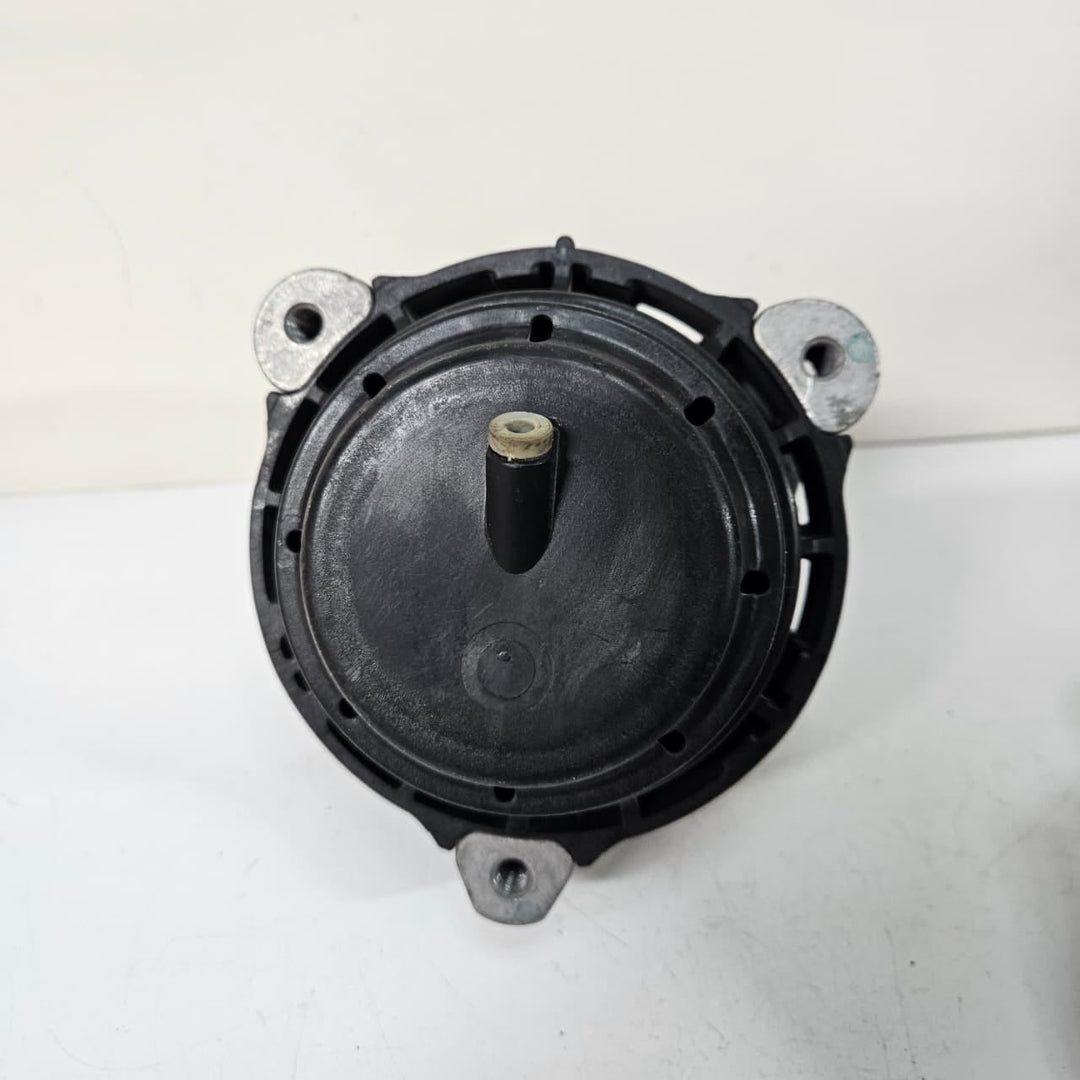 2018-2023 BMW 5 Series G30 530e Engine Mount 6860492