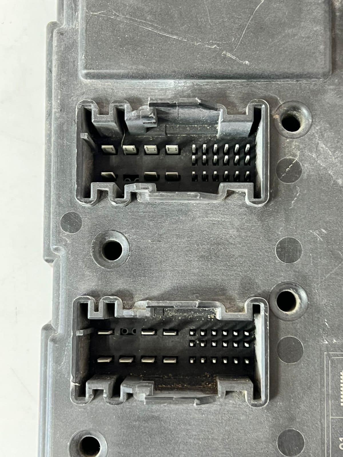 2012-2015 BMW F31 328Xi Rear Body Control Module BCM REM 61.35-9329700-01 OEM