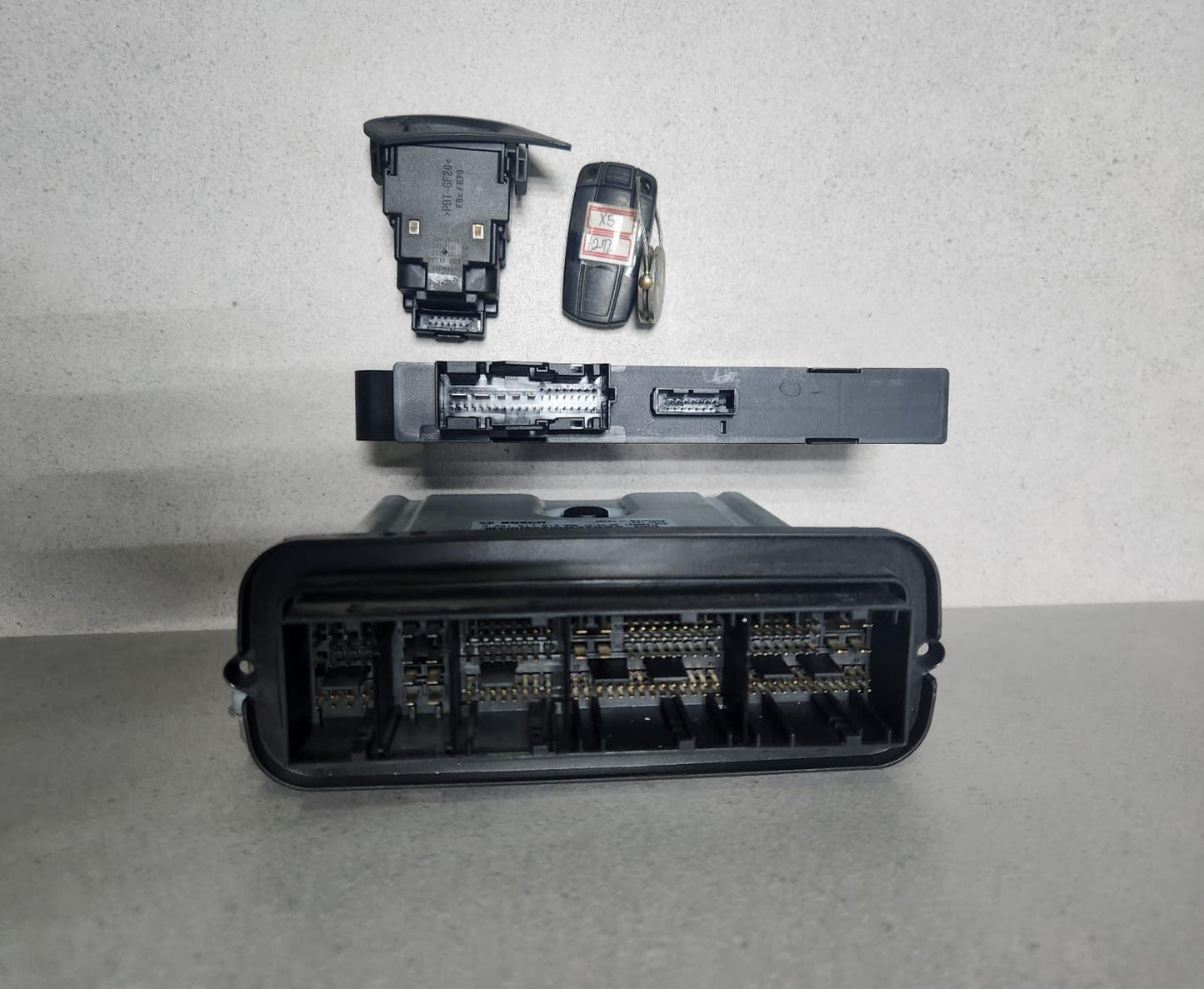 2010 BMW Engine Control Unit 8510838 X5 E70 3.0D Diesel ECU SET 2010-2013
