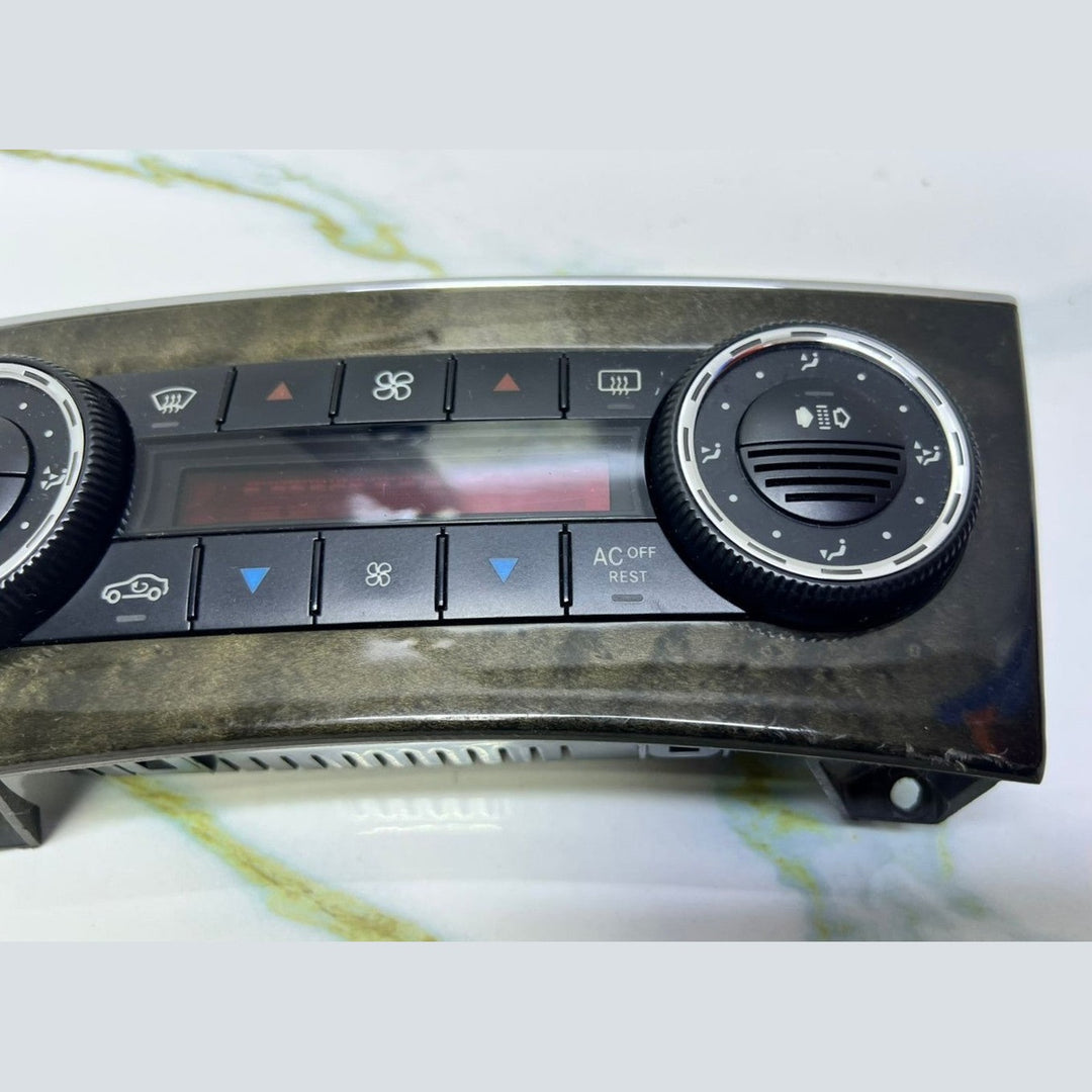 03-06 Mercedes W203 C-Class A/C Heater Climate Control Panel A203 8303285 OEM