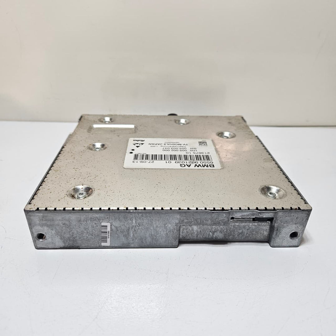 OEM BMW X5 F15, X3 F01 Video Control Module 9321039