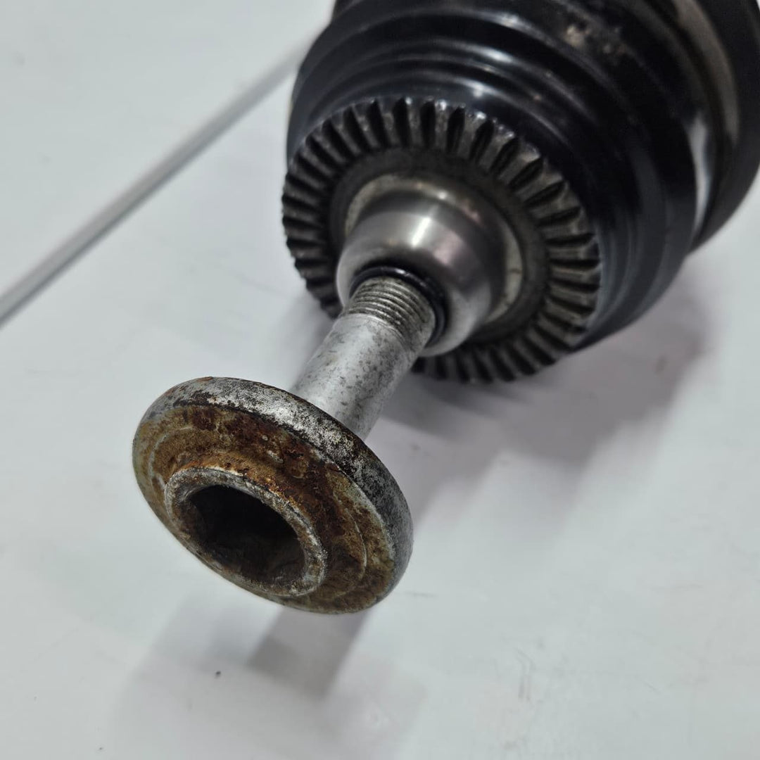 2018-2019 BMW 5 7 Series G30, F90 M550i G11, G12 xDrive Front Left Axle Shaft 86