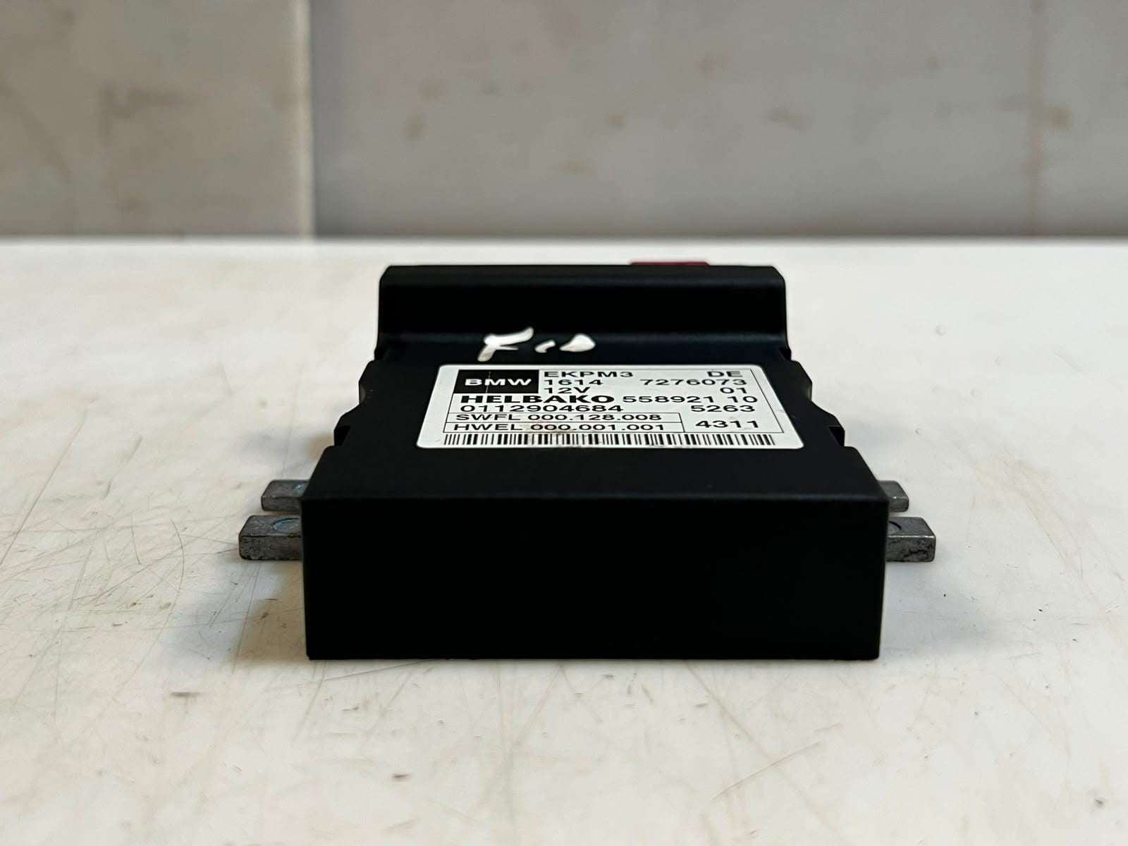 BMW F07 F10 F11 F18 F12 F13 F01 F02 F03 F04 F25 Fuel Pump Control Module 7276073