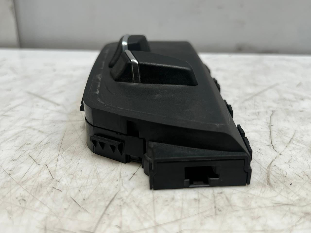 2015 BMW 5' X5 F15 FRONT Left Seat Control Switch 9273397 OEM
