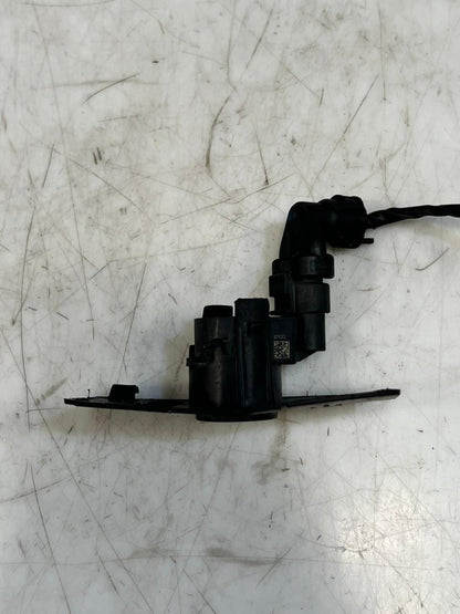 BMW E82 E81 E87 E88 E90 E91 E92 E93 PDC Parking Distance Sensor Front 9196705