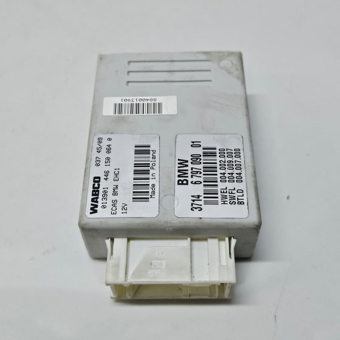 2010-2015 BMW 750i 535i, 550i F07 Air Suspension Control Module 6797090