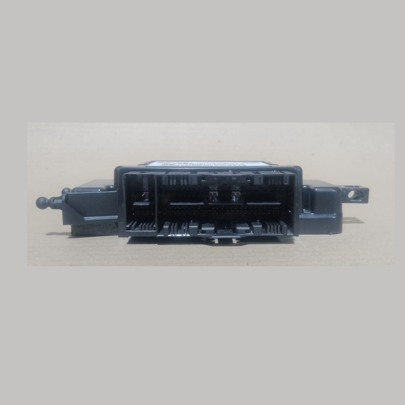 BMW F20 F21 F22 F30 F31 F32 F33 F34 SRS CONTROL UNIT SAFETY MODULE ECU 9267214