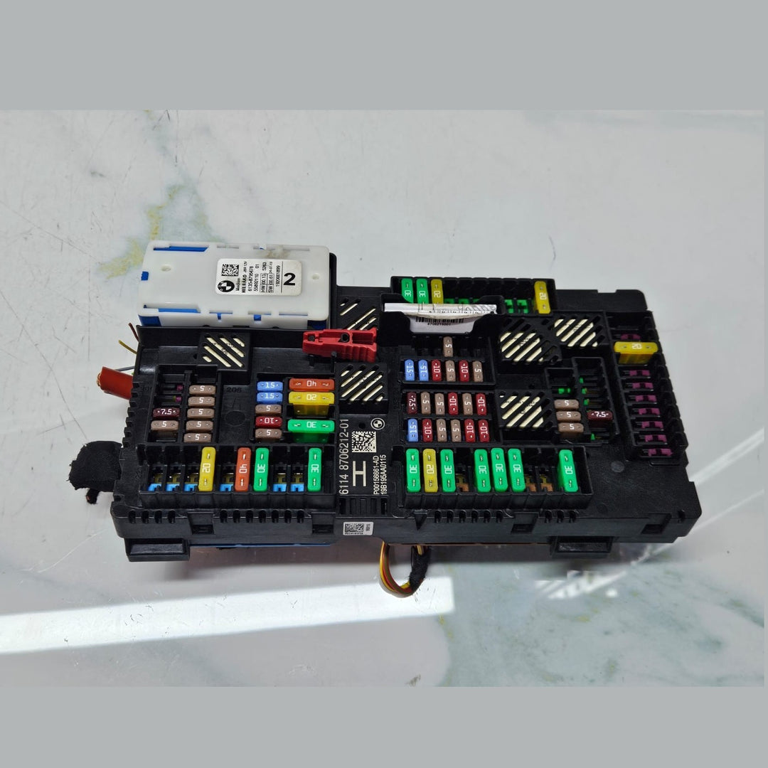 2019-2023 BMW X7 X5 G05 Rear Power Distribution Fuse Box 8706212 OEM
