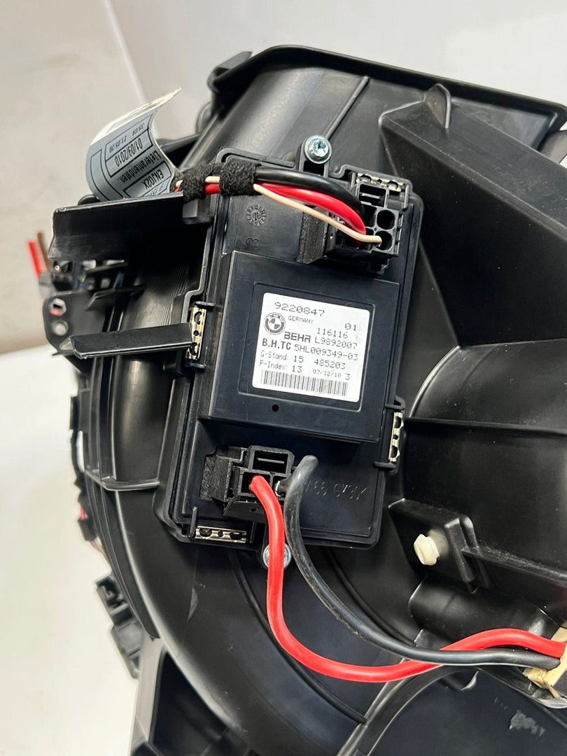 BMW 5' 6' 7' F10 F11 F06 F12 F13 F01 F02 AIR Heater Blower UNIT Motor 9243949