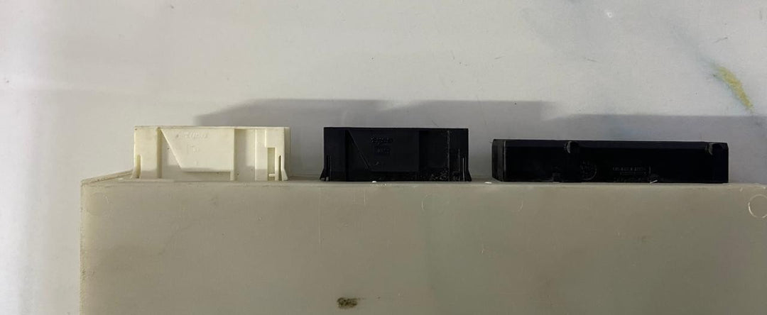 OEM BMW E53 X5 SERIES 3.0i 3.0D 4.4i GM BODY CONTROL MODULE 6946947