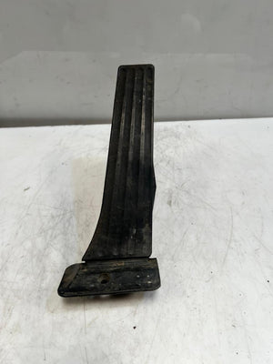 2011 BMW 328i E90 E60 F07 F25 E70 X5 GAS/ Accelerator Pedal MODULE 6852644 OEM