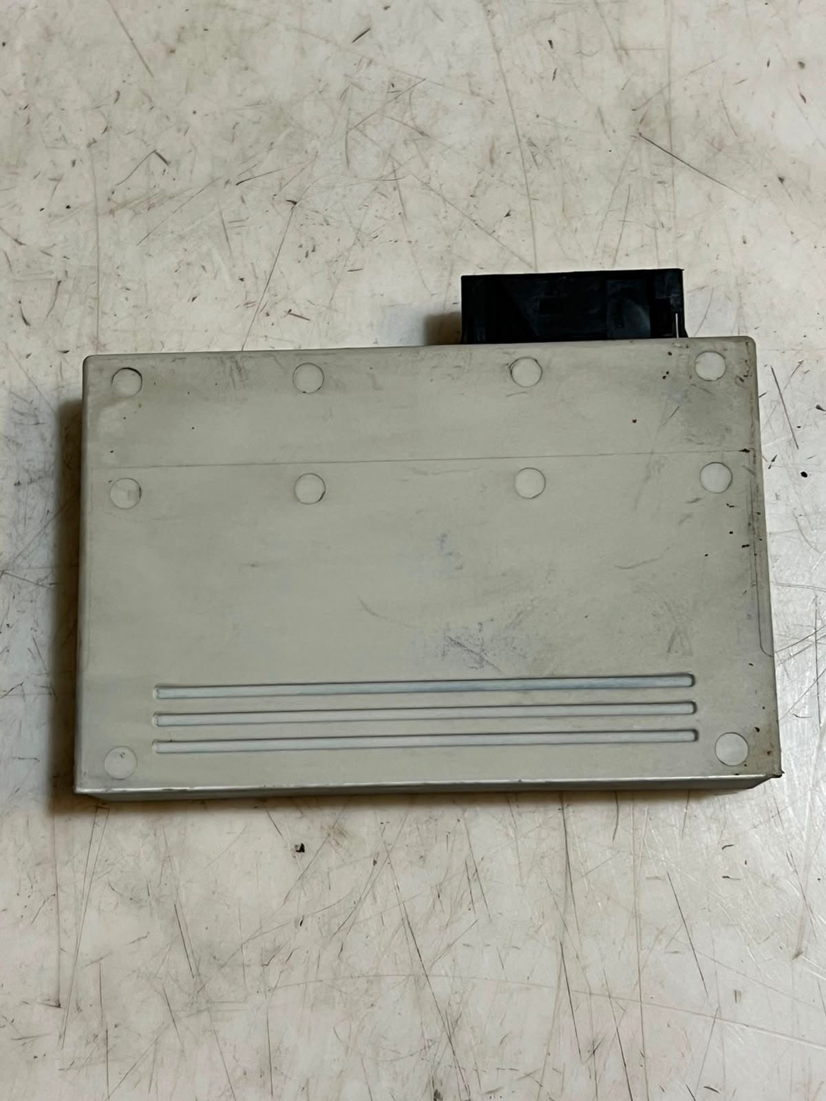 2007-2015 BMW E82 E84 E88 E90 E91 335i Passive Go Control Unit 6135 9134708