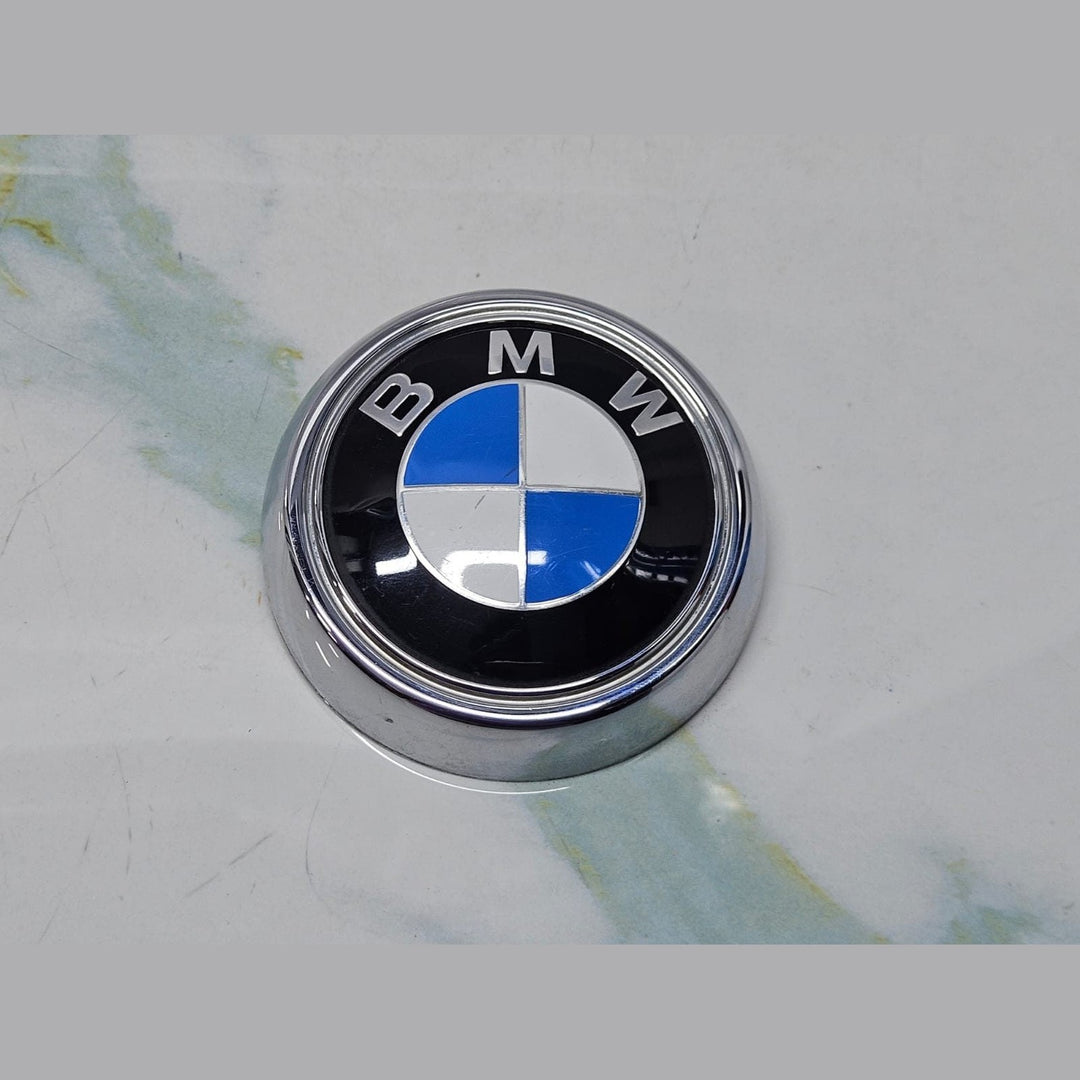 2011-2017 BMW X3 F25 TRUNK TAILGATE TRIM LOGO EMBLEM WITH BASE 7218565 OEM