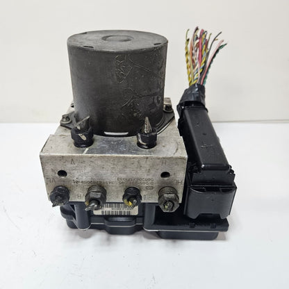 2000-2006 BMW X3 E83 ABS Pump Control Module 6773012 USED