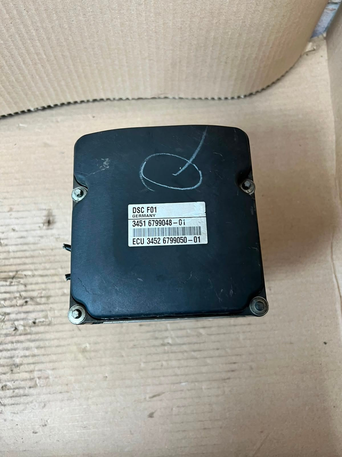BMW F07 F10 F11 F18 F01 F02 F12 F13 ABS Pump Module Actuator Assembly 6799048