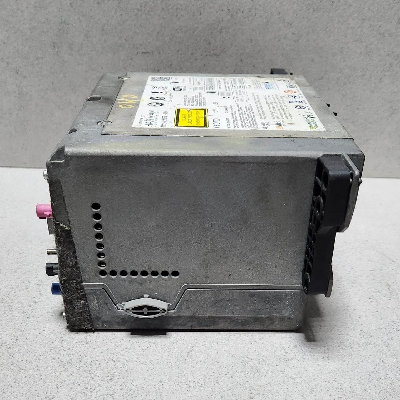 2011-2013 BMW 528i Radio Navigation Head Unit 9311040 5 Series F10 528i 535i 