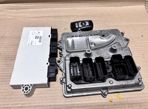 BMW N55 5ser F10 Hybrid vin DY75368  ENGINE CONTROL UNIT  SET + KEY - 8604275