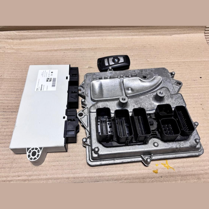 BMW N55 5ser F10 Hybrid vin DY75368  ENGINE CONTROL UNIT  SET + KEY - 8604275