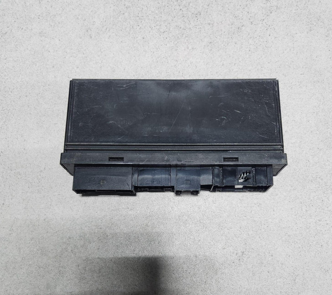 2009 BMW 528i xDrive Body Control Module 9176069 E60 535i