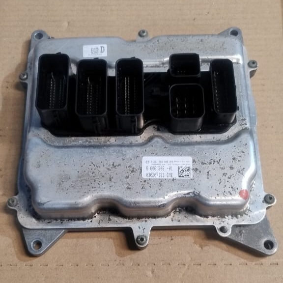 BMW F30 320I N20 ECU DME KIT WITH KEY FEM P/N - 8606306