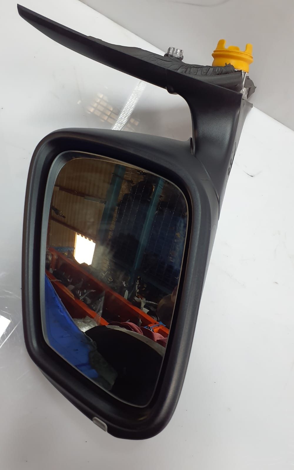 2013-2018 BMW 320i Power Mirror 021185
