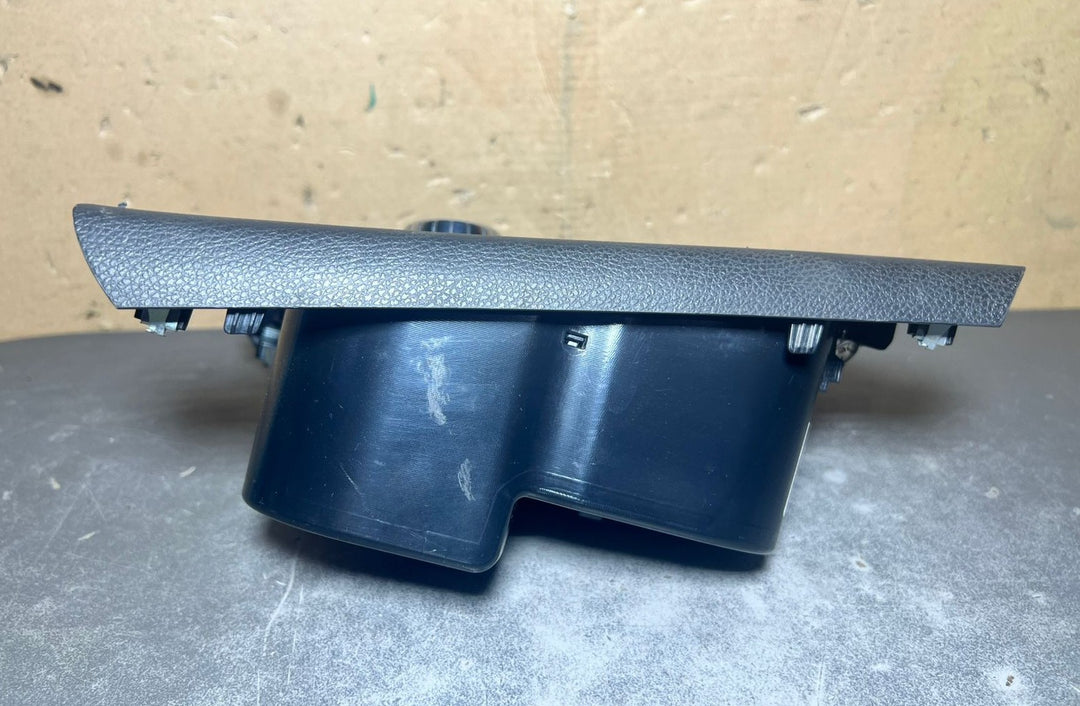 12-18 Mercedes-Benz W176 A-Class Centre Console Cup Holder & Switch A176 6801710