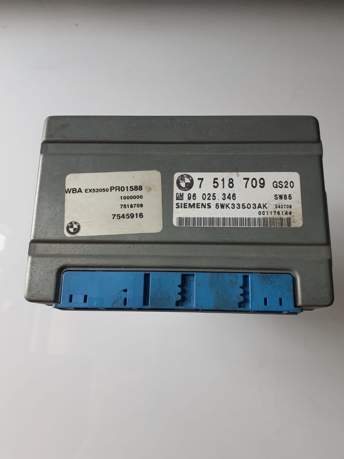 2003 BMW X5 Transmission Control Module 7518709 E39 and E46 5 Series 