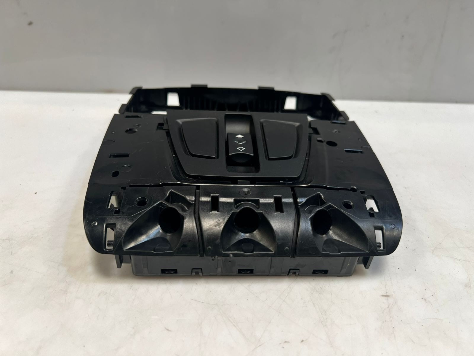 BMW 1 3 4 Series F20 F21 F30 F32 Front Interior Reading Dome Light 9321464